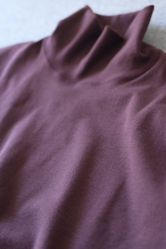 山内 - タートルネック・オールリブトレーナー