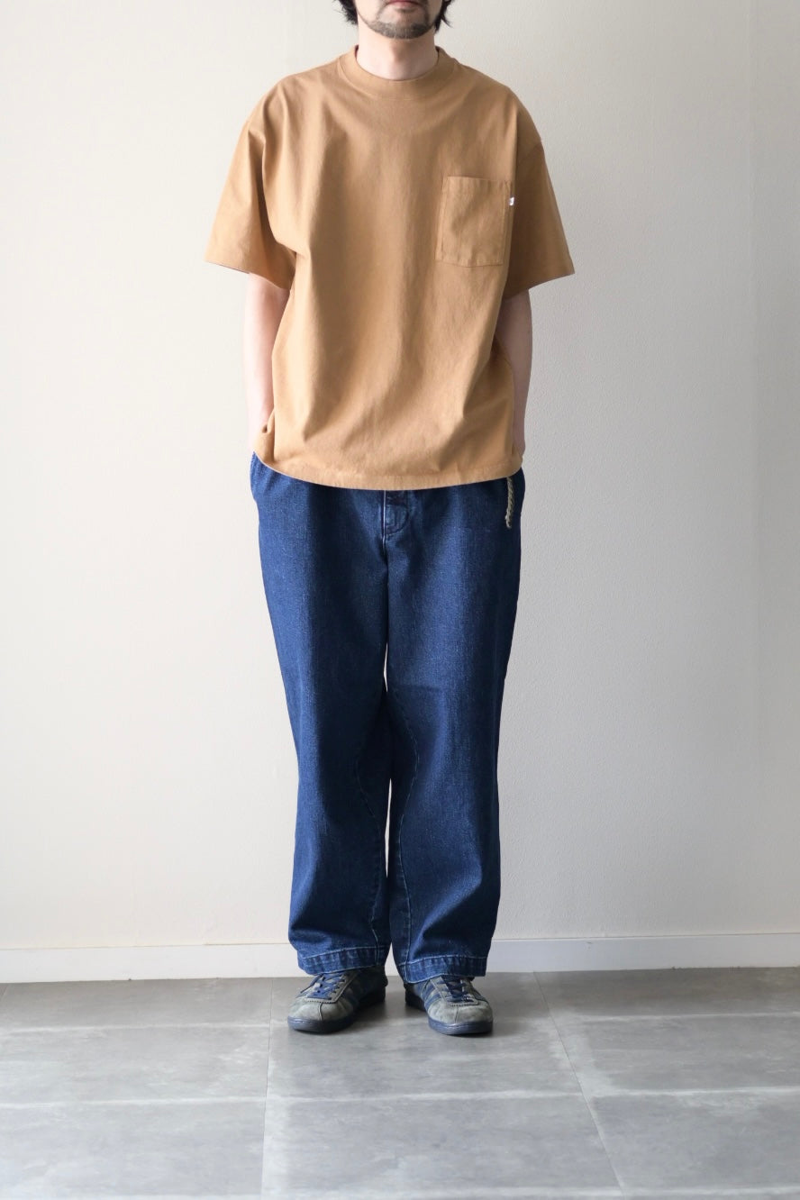 wonderland  - Daily T-shirts