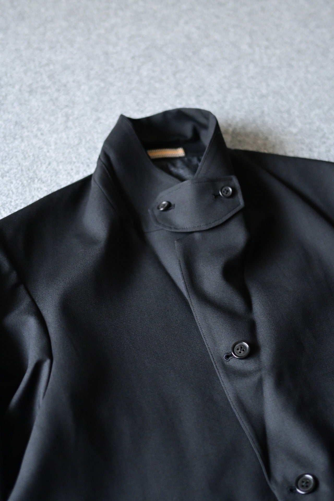 tangenet -  Jacketsu [Black] wool tropical