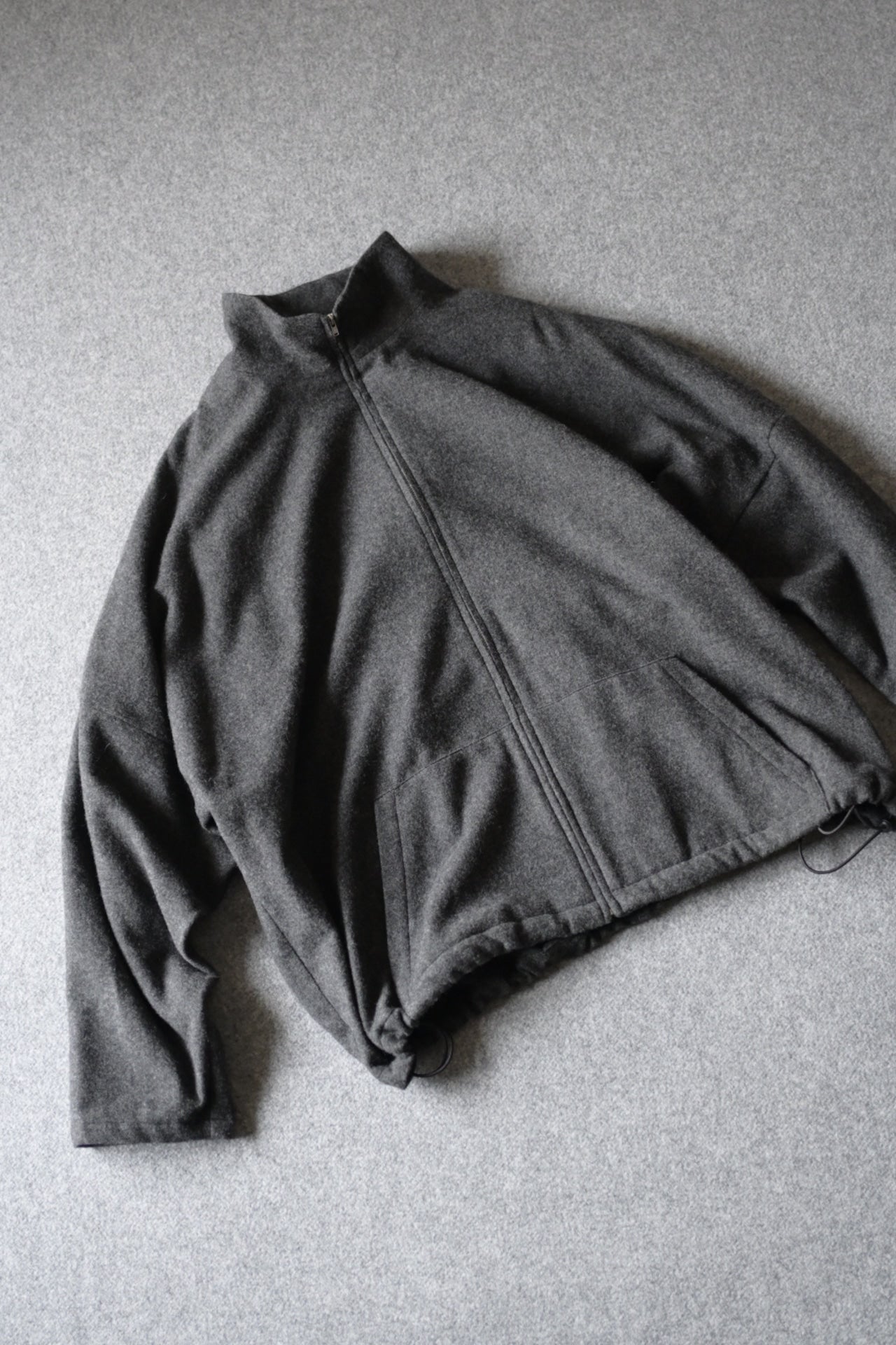 Blanc YM - CASHMERE ZIP JACKET [CHARCOAL GRAY]