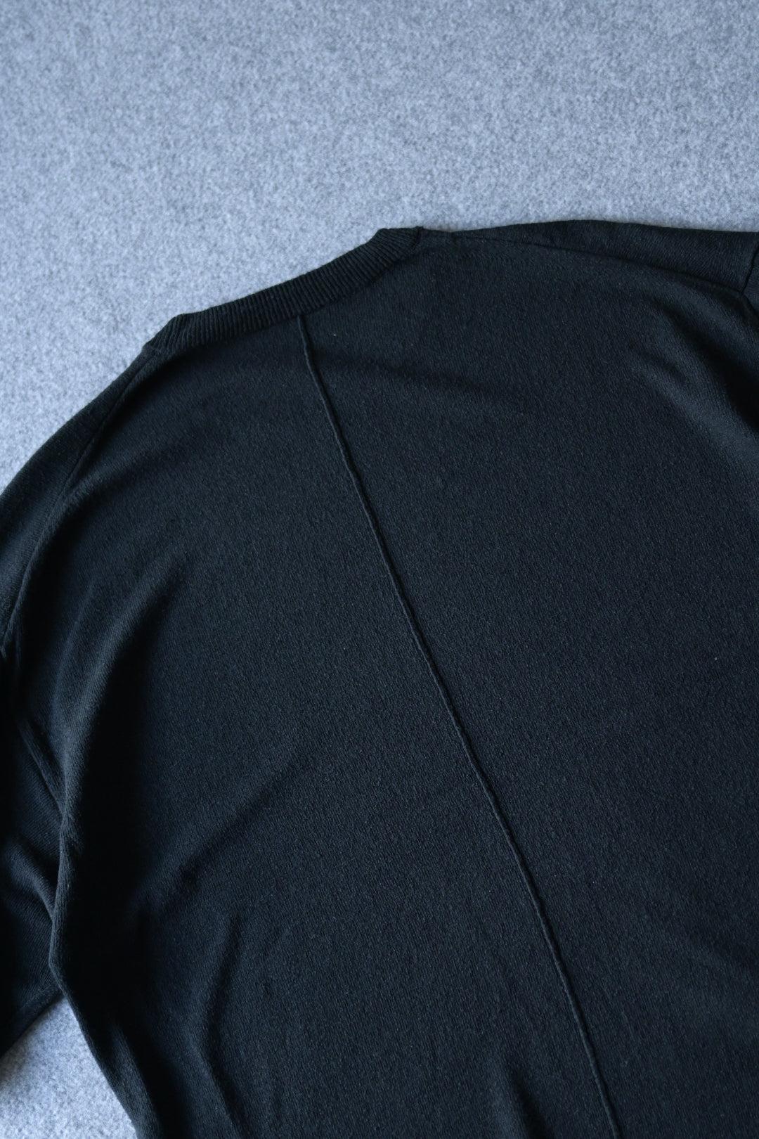phebus - RAW SILK KNIT T-SHIRT [BLACK]