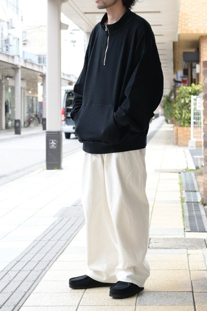 YASHIKI - Harukaze Half Zip Knit  [LIGHT-BEIGE]
