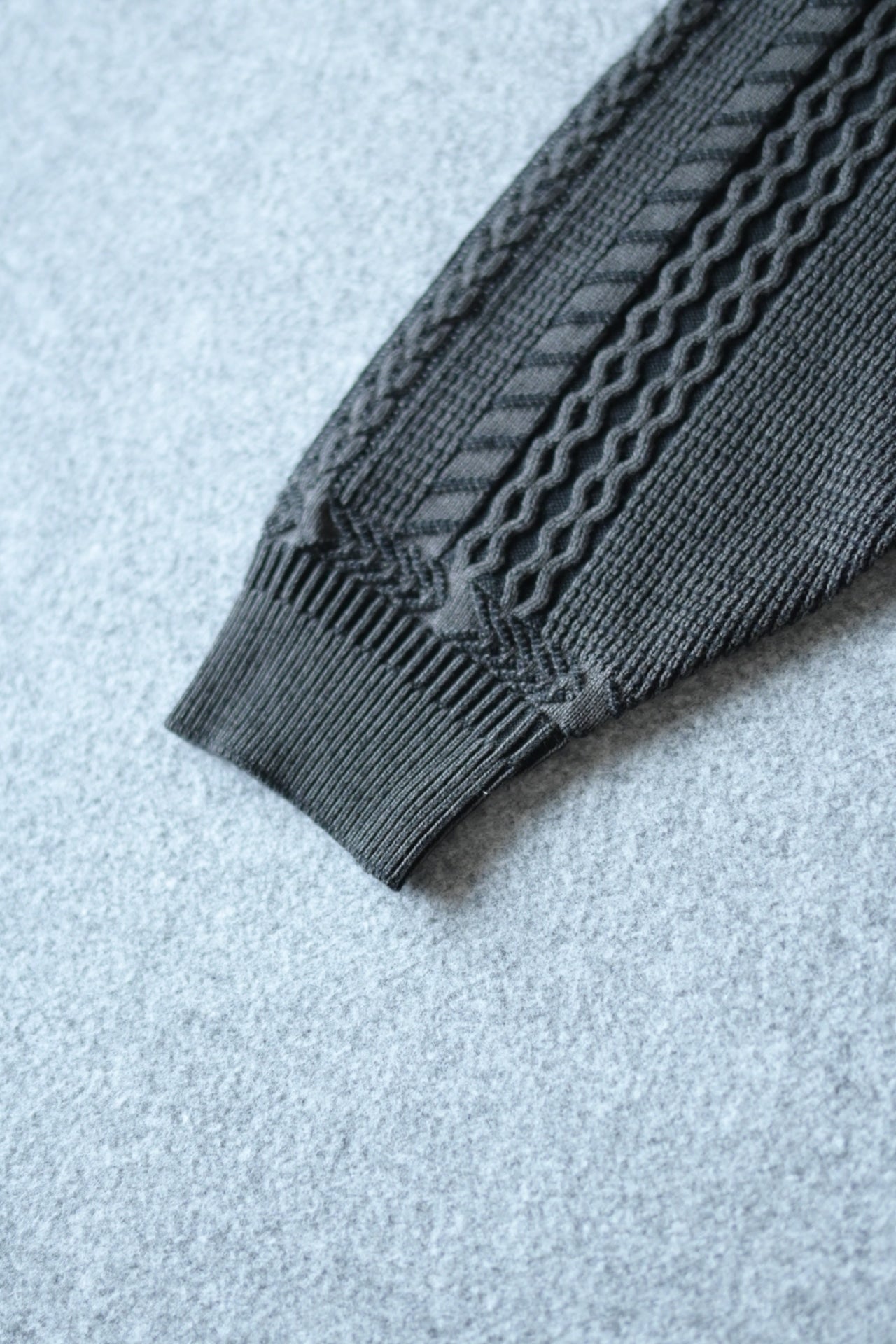 YASHIKI - Fubuki Knit [BLACK]