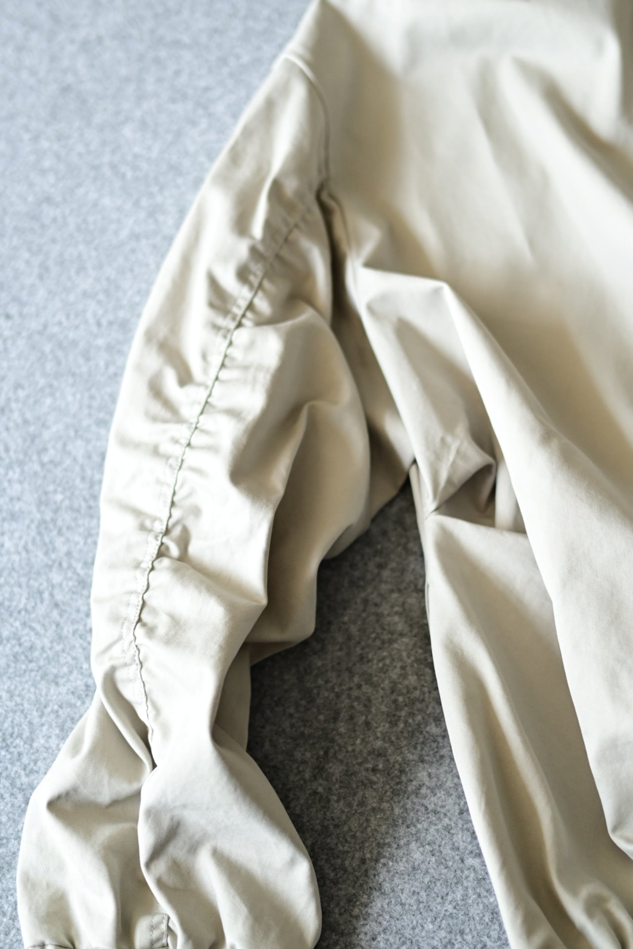 VU - short flight blouson [CHALK]