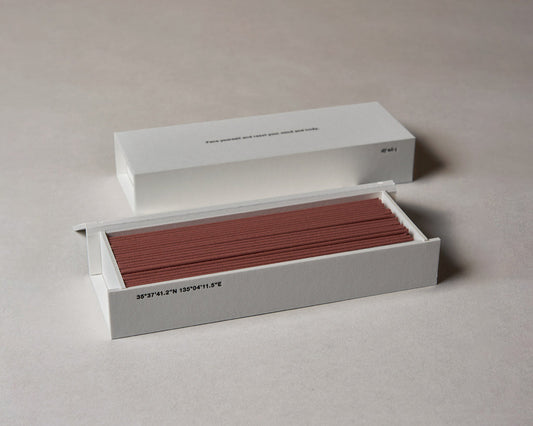 IYÉ - incense No.011 Lusterwood