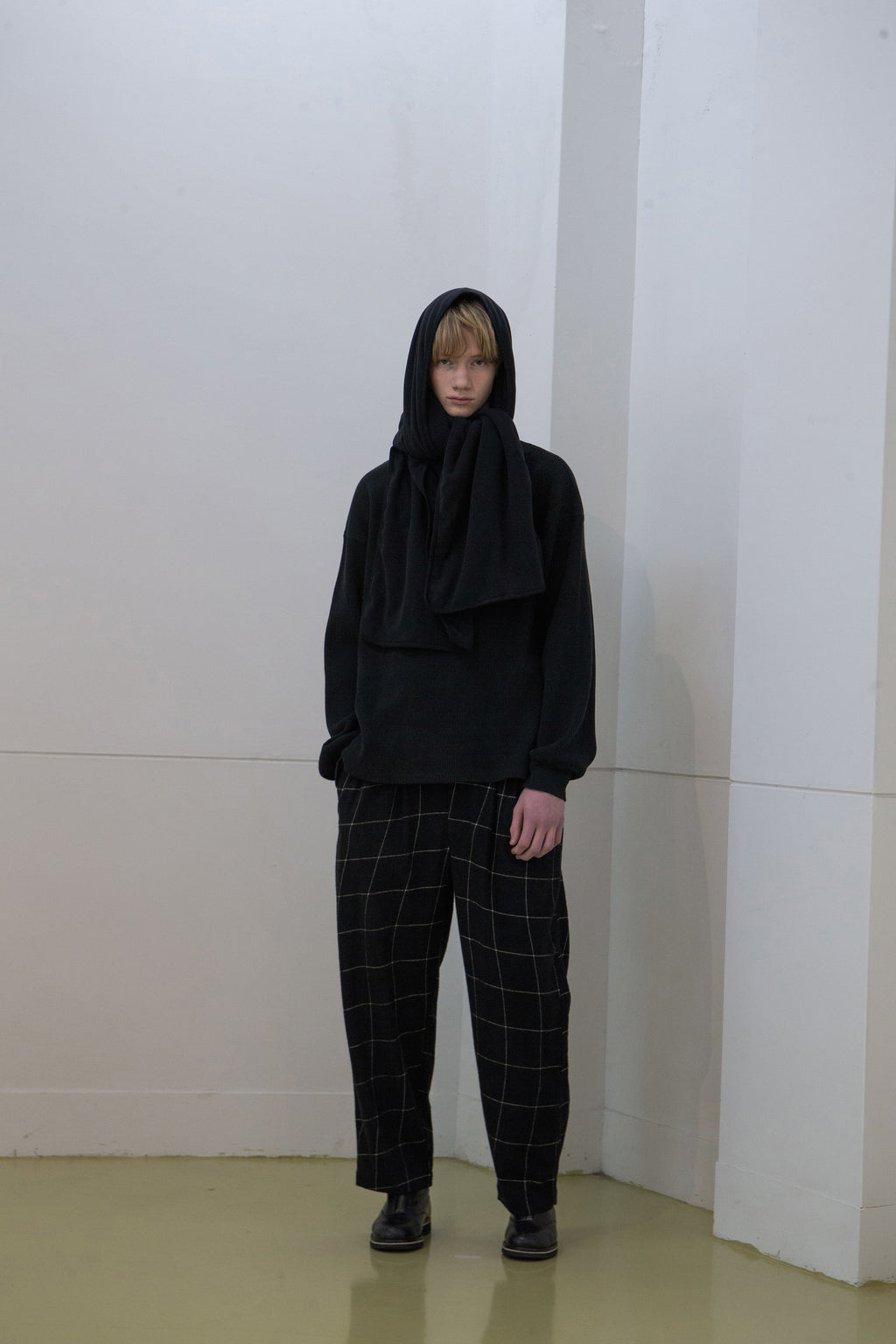 wonderland  - Fleece Scarf