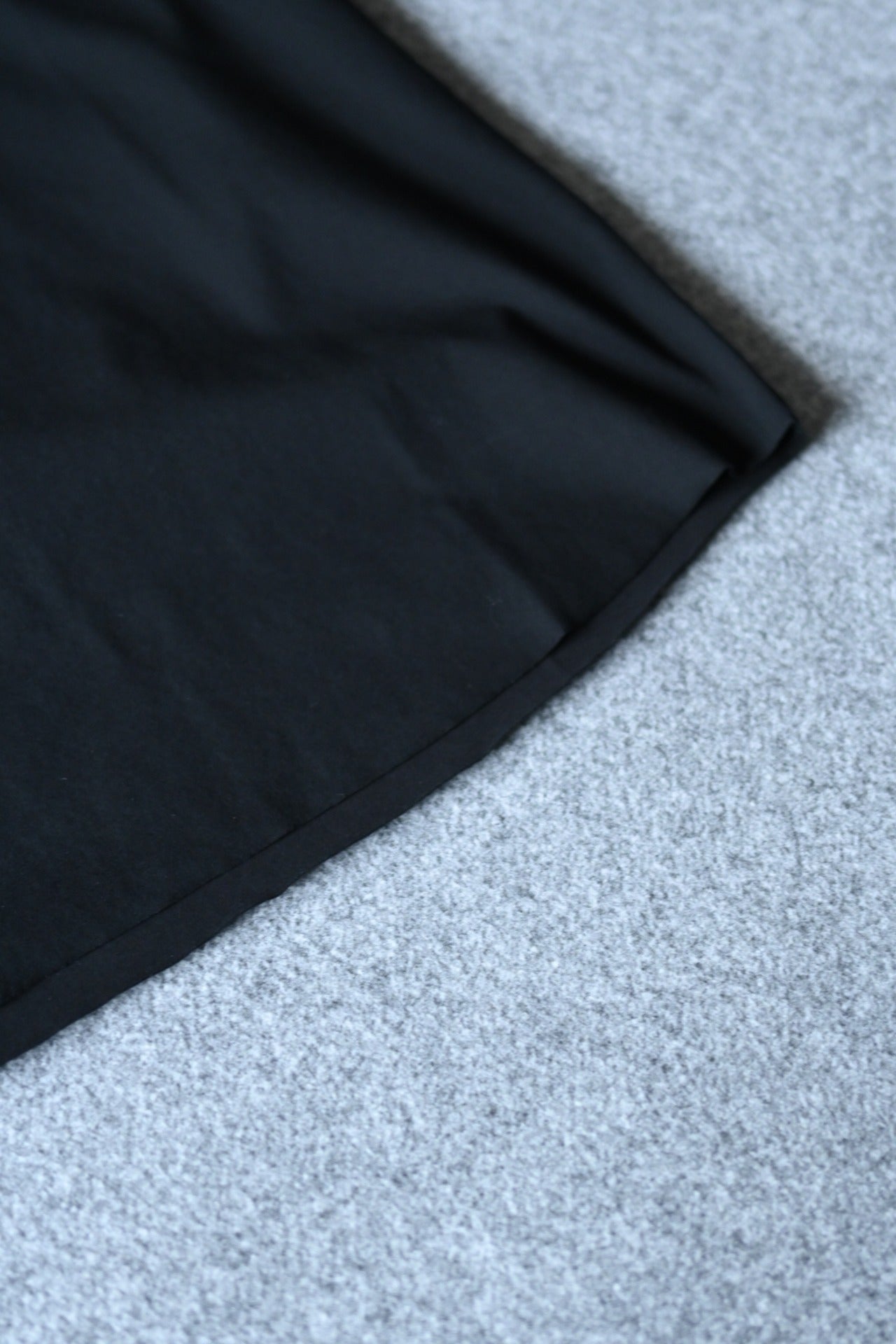 山内 - 強撚フリーカットポンチ・ショートスリーブTシャツ [black]