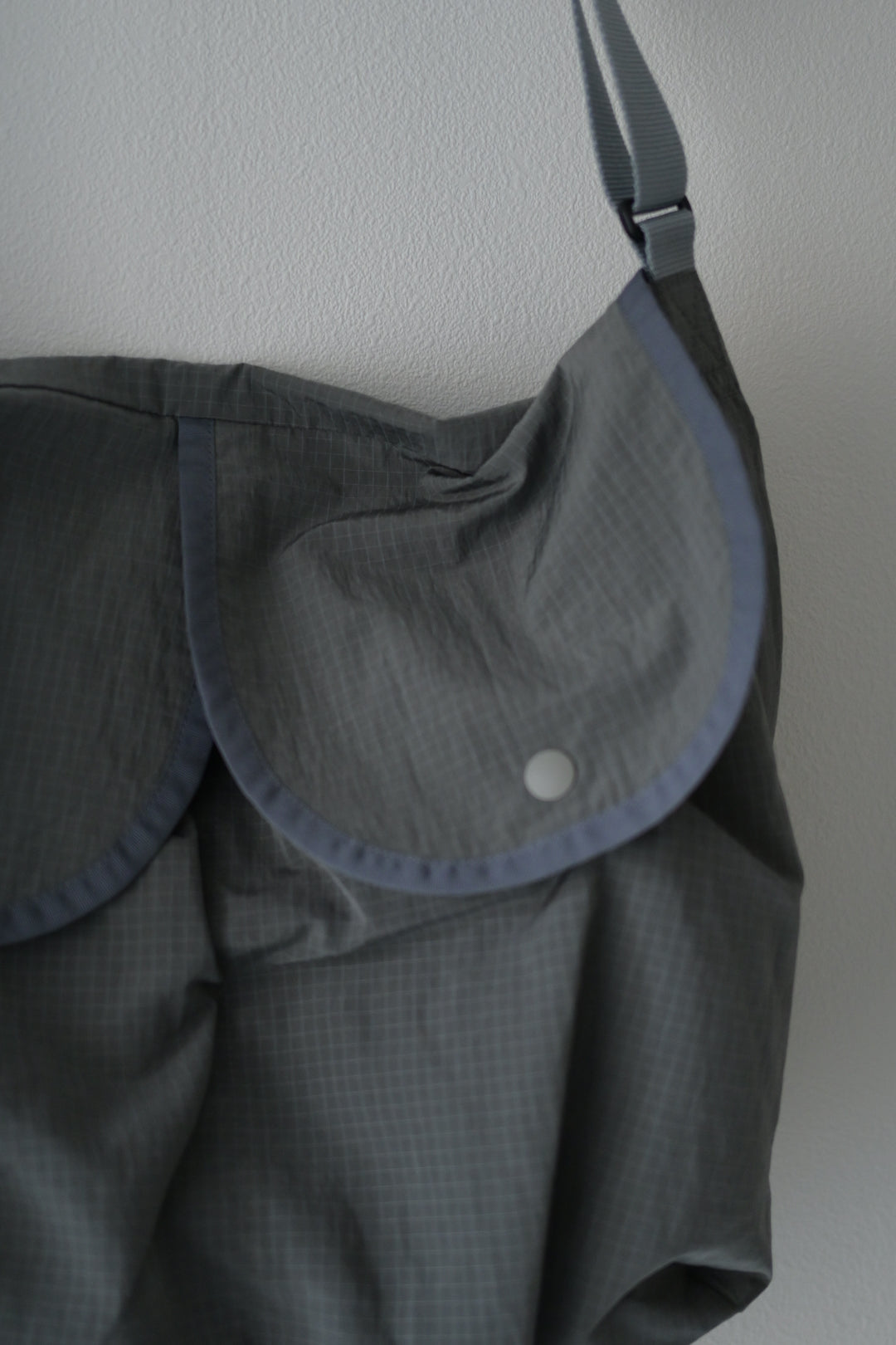 wonderland (ワンダーランド) - Large Pocket