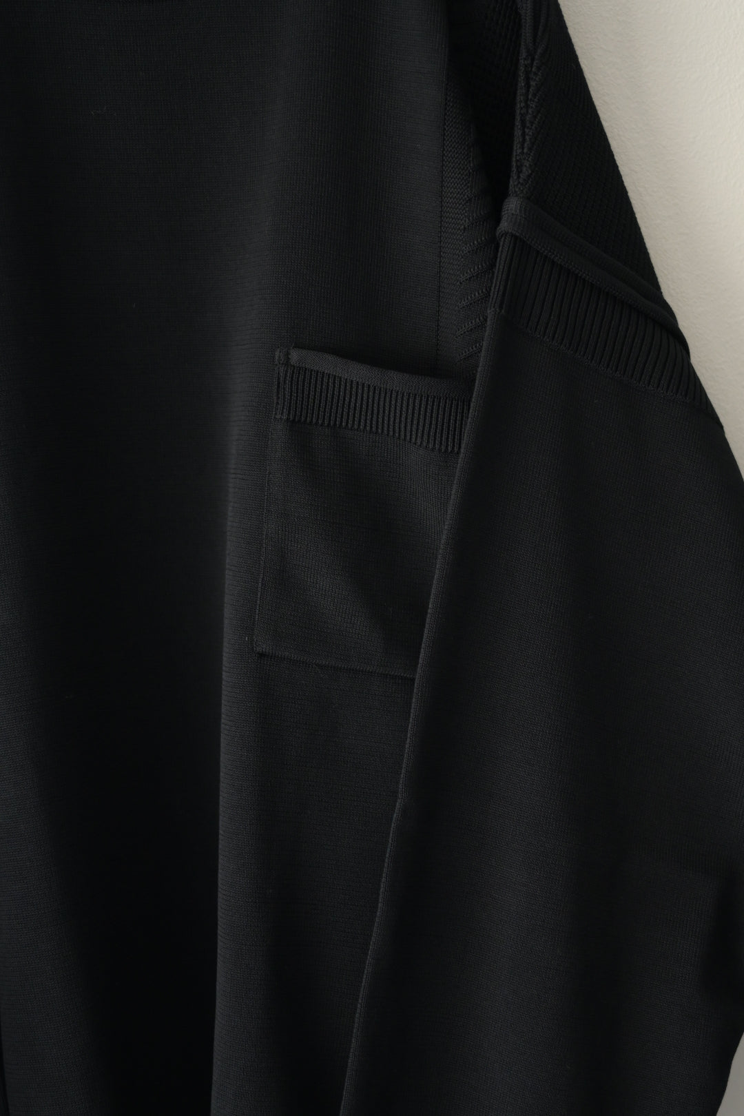 YASHIKI - Akiyo Knit [BLACK]