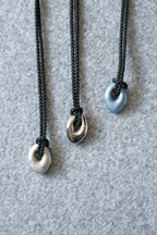 __22[ニニ] Necklace - Uneven Slate