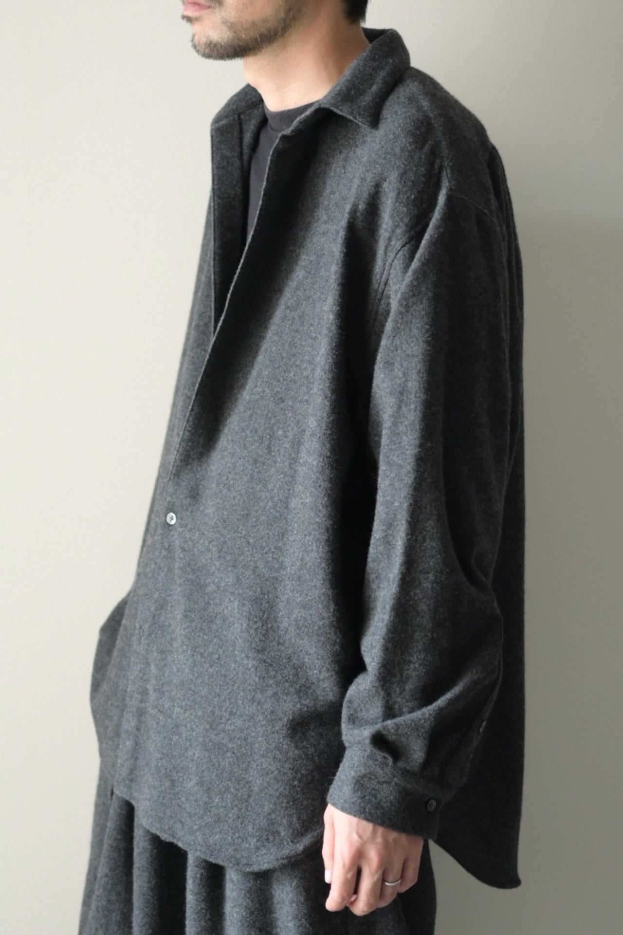 Blanc YM - CASHMERE SHIRT JACKET [CHARCOAL GRAY]