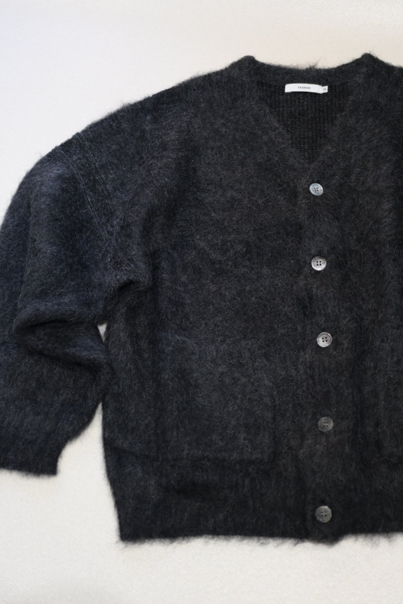 YASHIKI - Akane mohair Cardigan [BLACK]