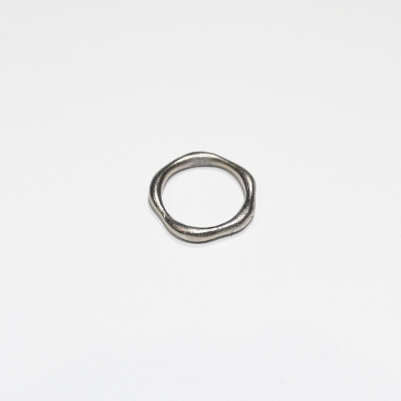 Ring - Uneven Frost 1