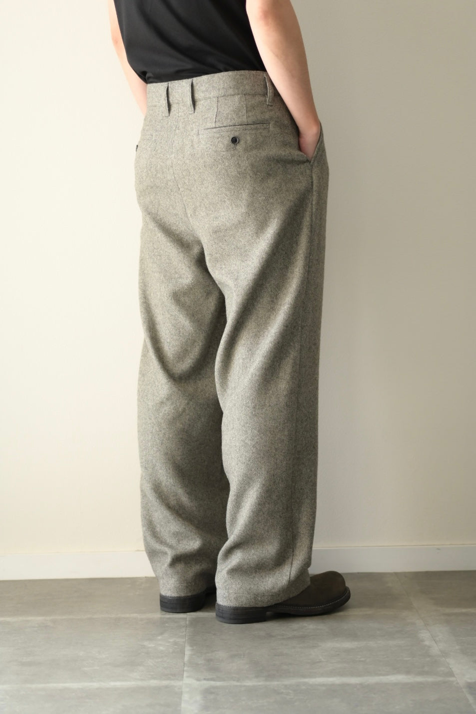 SAYATOMO - 2-Tack Wide Trousers [GRAY]