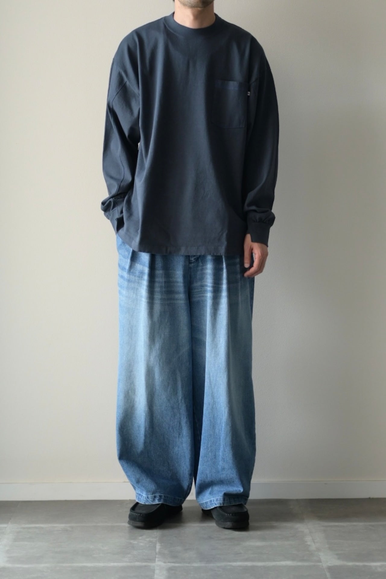 wonderland - Stitch L/S T-shirts [CHARCOAL]