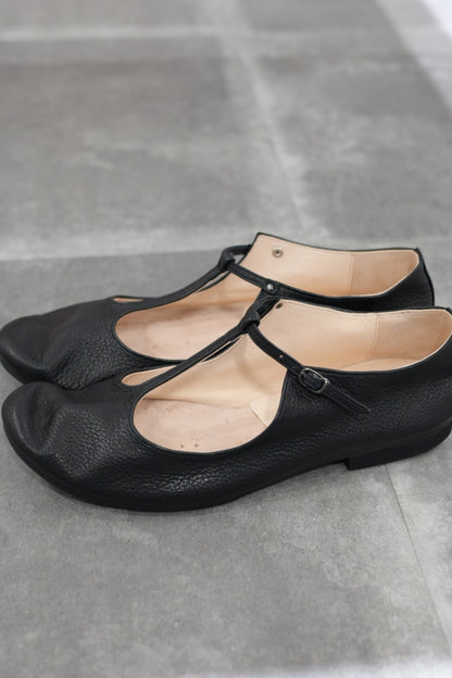 BUILD - T bar shoes