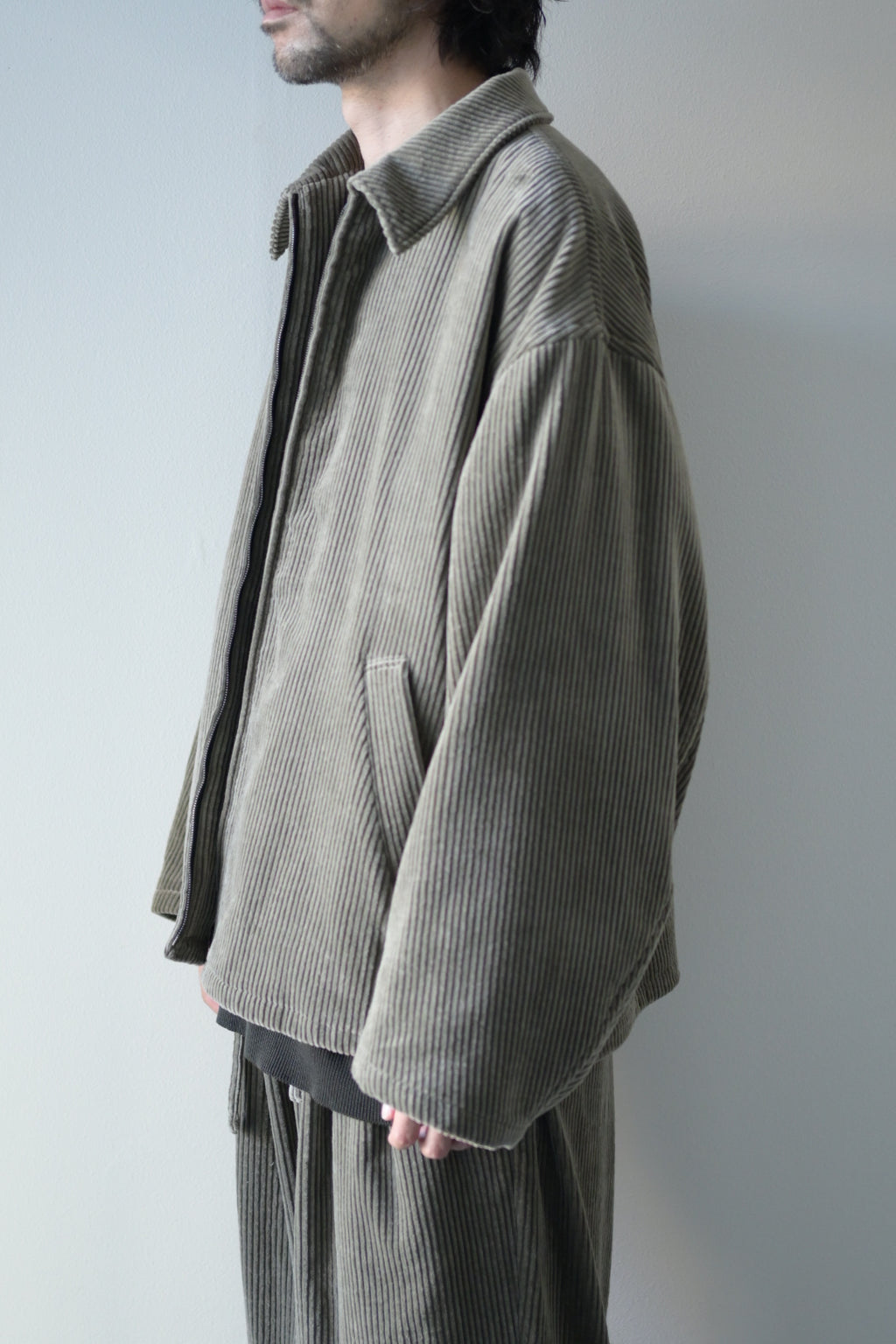 Blanc YM - Corduroy Padded JKT