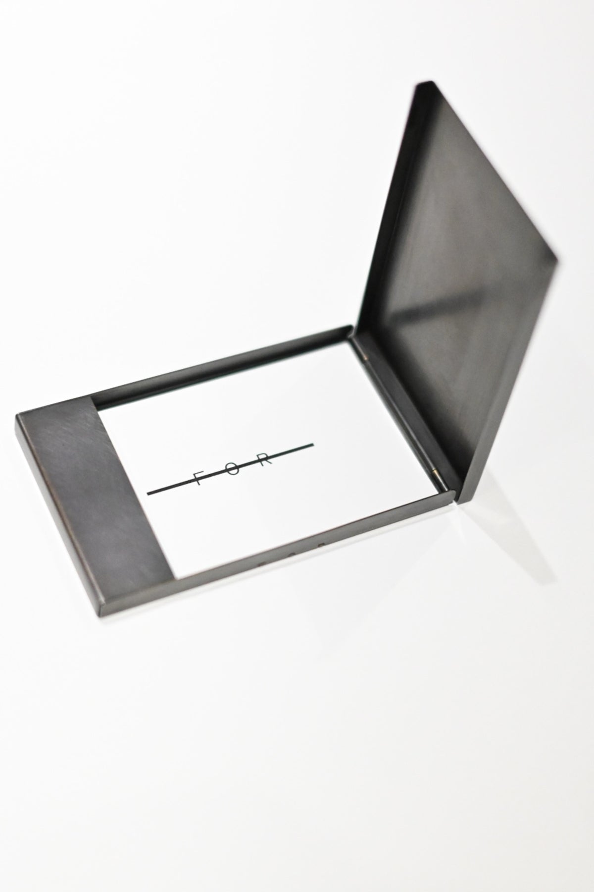 FOR (フォー) - BLACK BRASS(真鍮)
