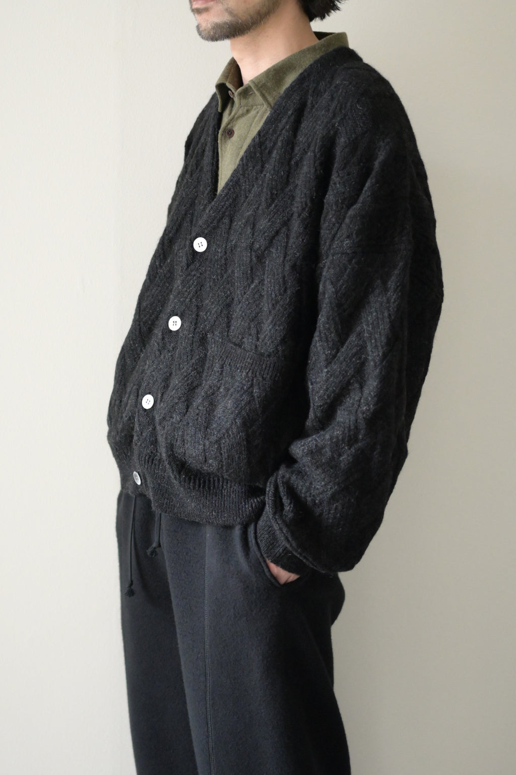 YASHIKI - Ochiba mohair Cardigan [BLACK]