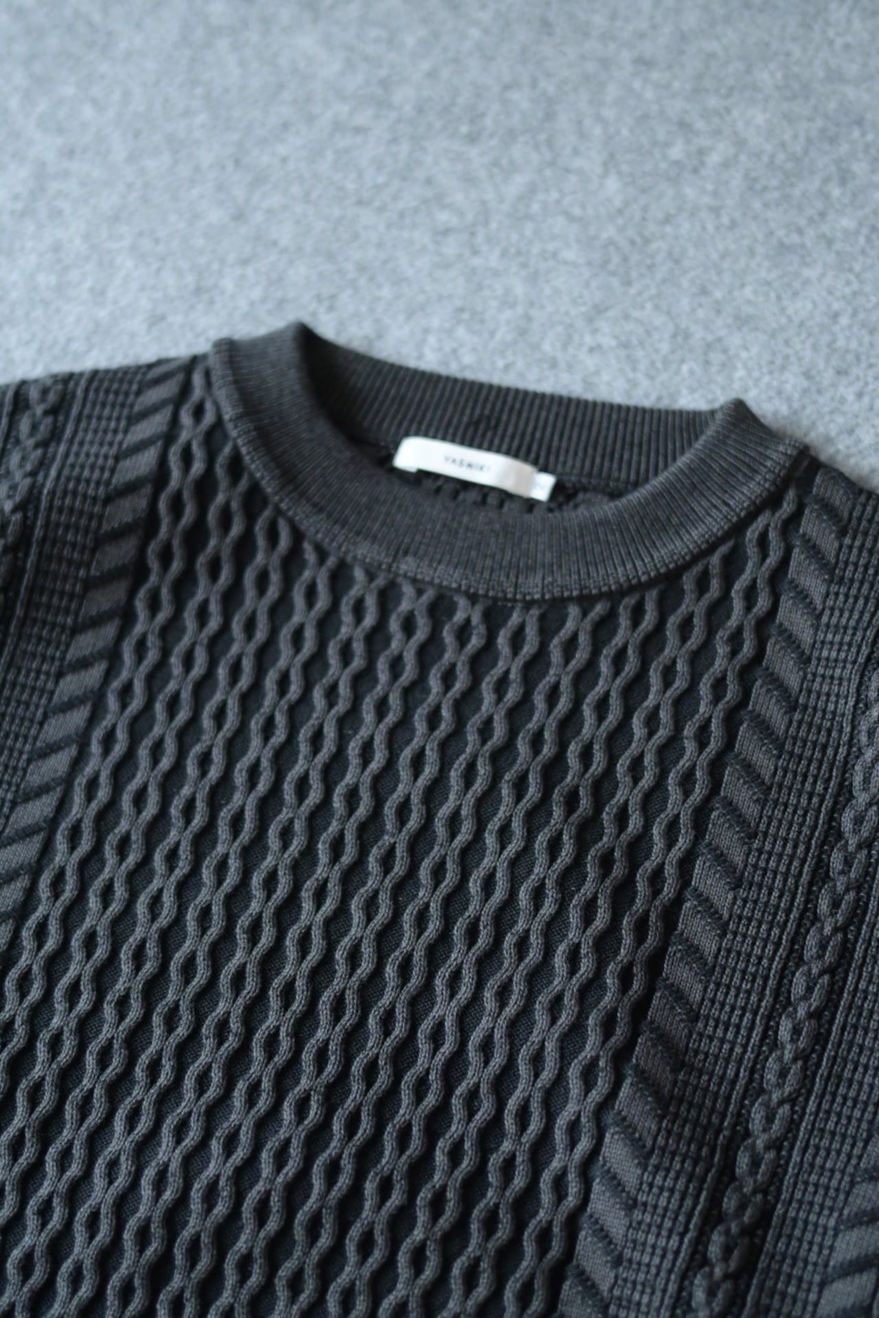 YASHIKI - Fubuki Knit [BLACK]