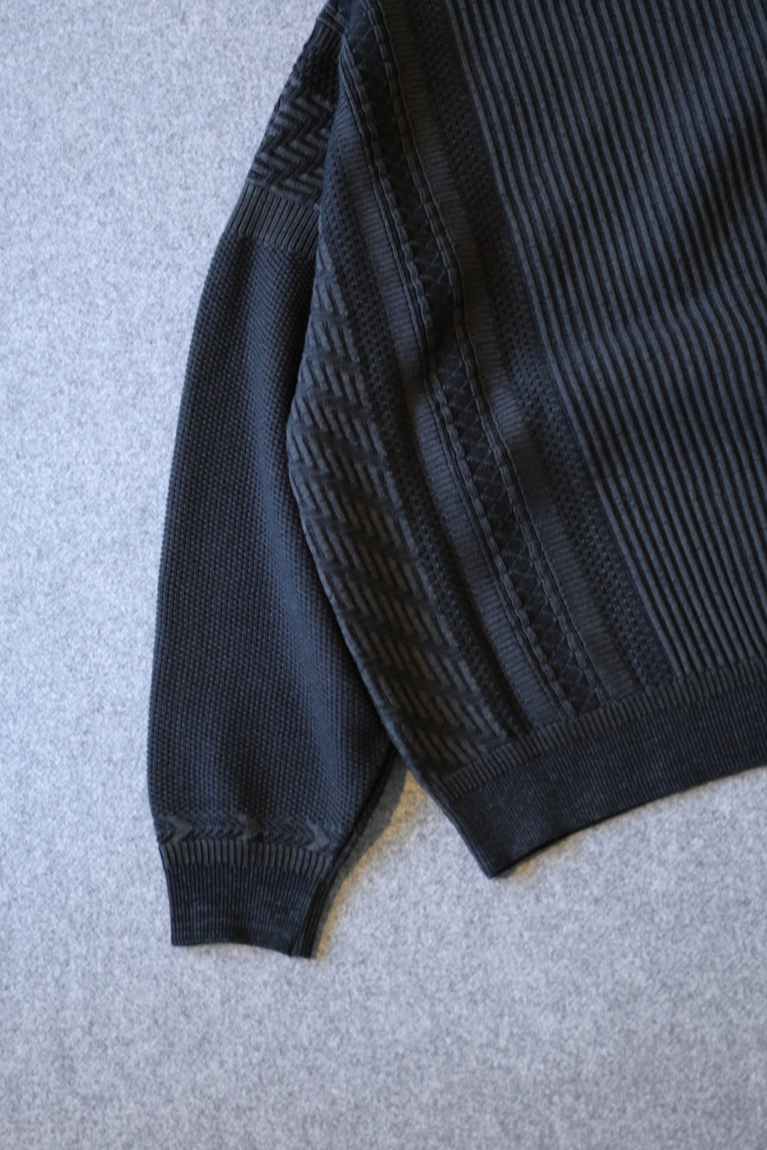 YASHIKI - Yukishiro Knit [BLACK]