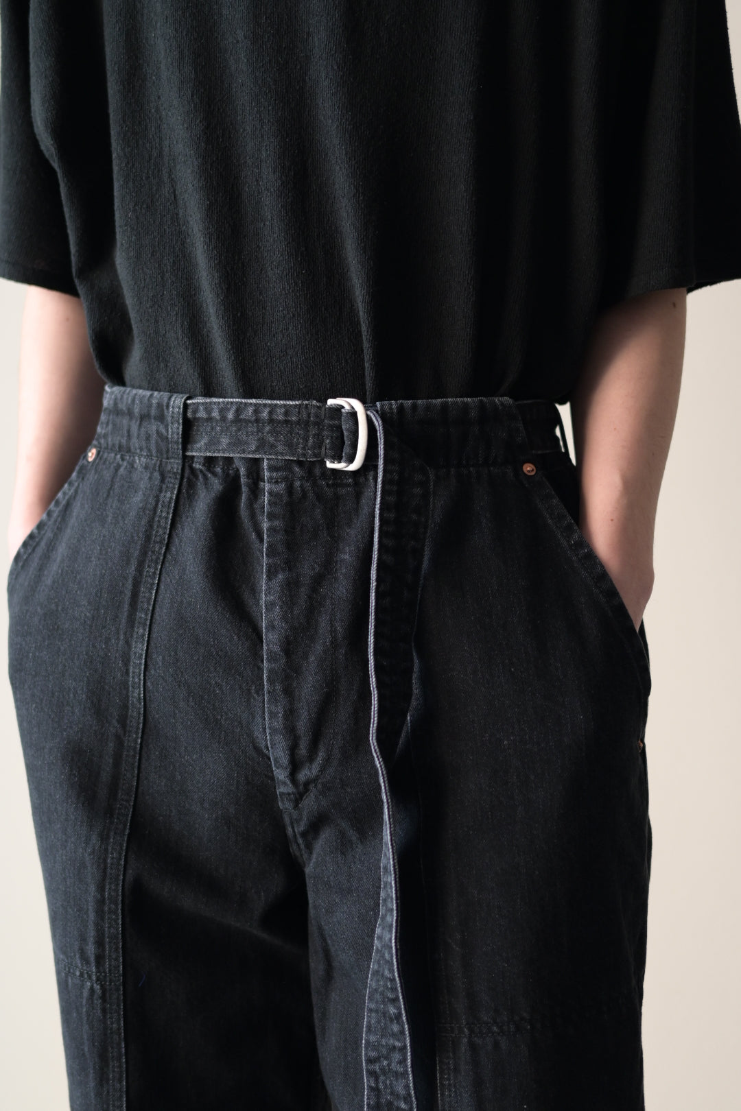 phebus - SULFUR DYE DENIM BELTED PANTS [BLACK]