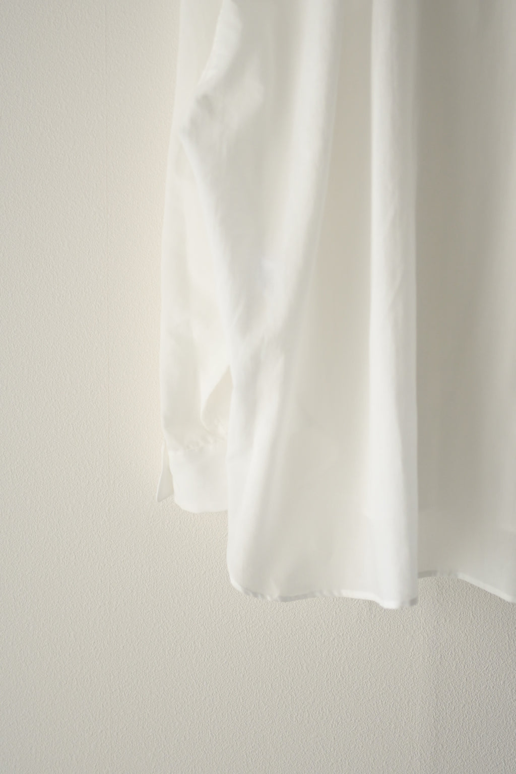 Blanc YM  - Superior Cotton Wide Shirts [White]