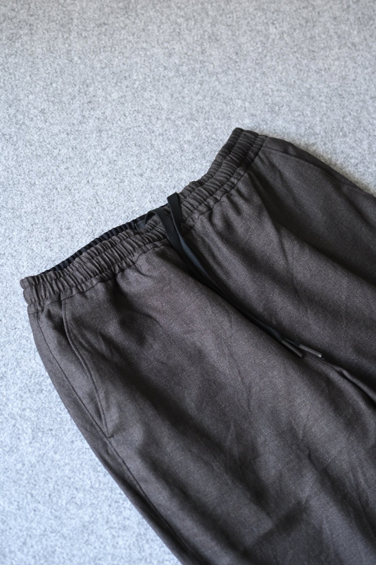 山内 - ウールメッシュクロス・パジャマパンツ[charcoal brown(洗い加工)]
