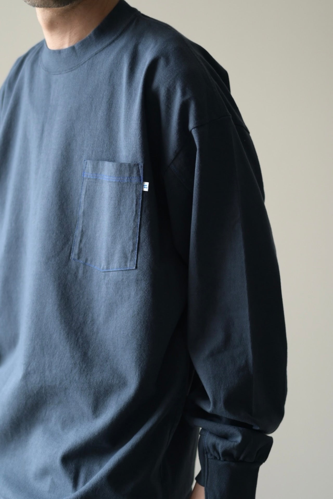 wonderland - Stitch L/S T-shirts [CHARCOAL]