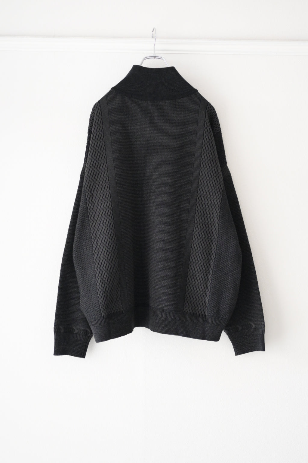 YASHIKI - Karita Half Zip Knit [BLACK]
