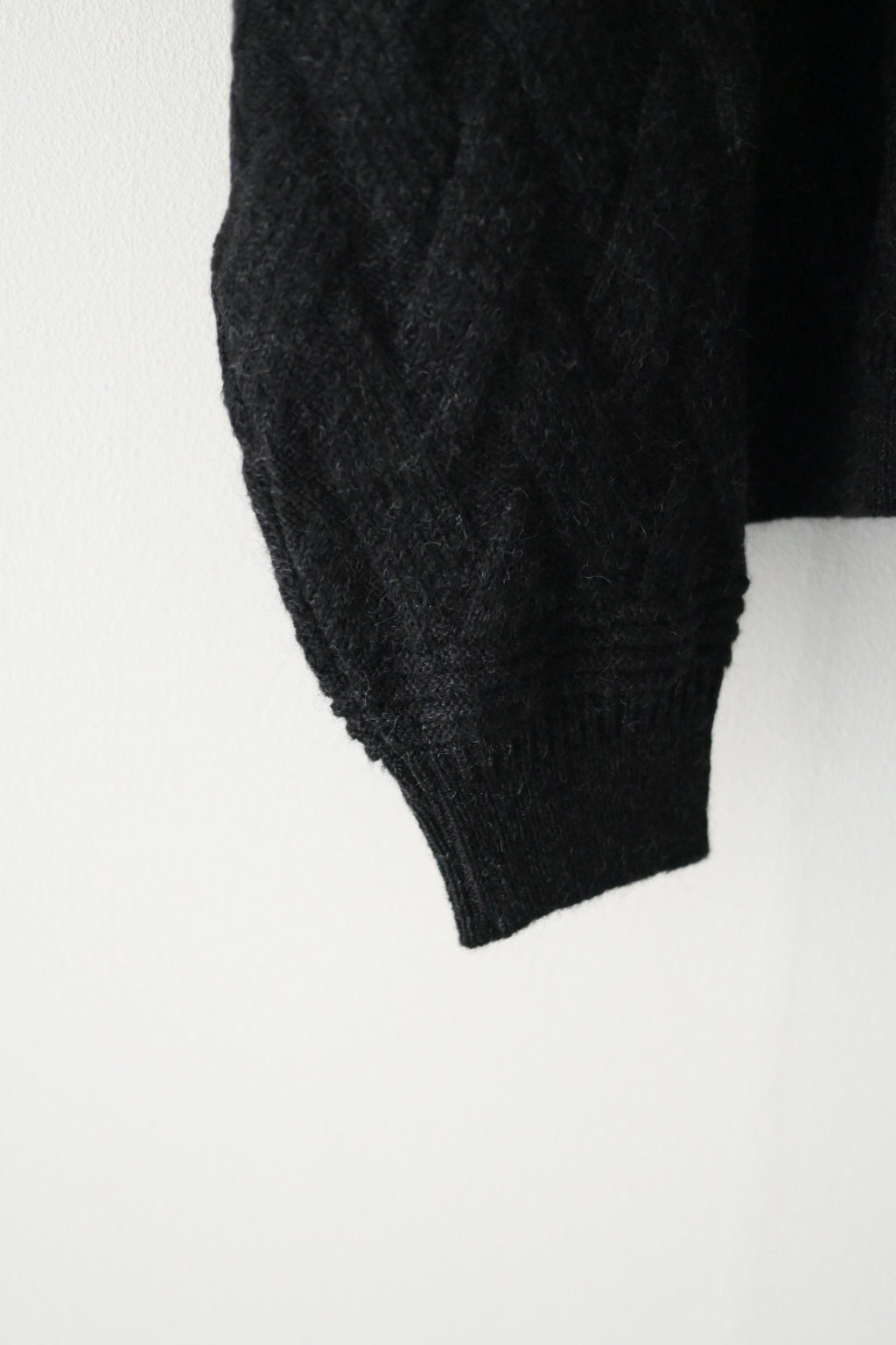 YASHIKI - Ochiba mohair Cardigan [BLACK]