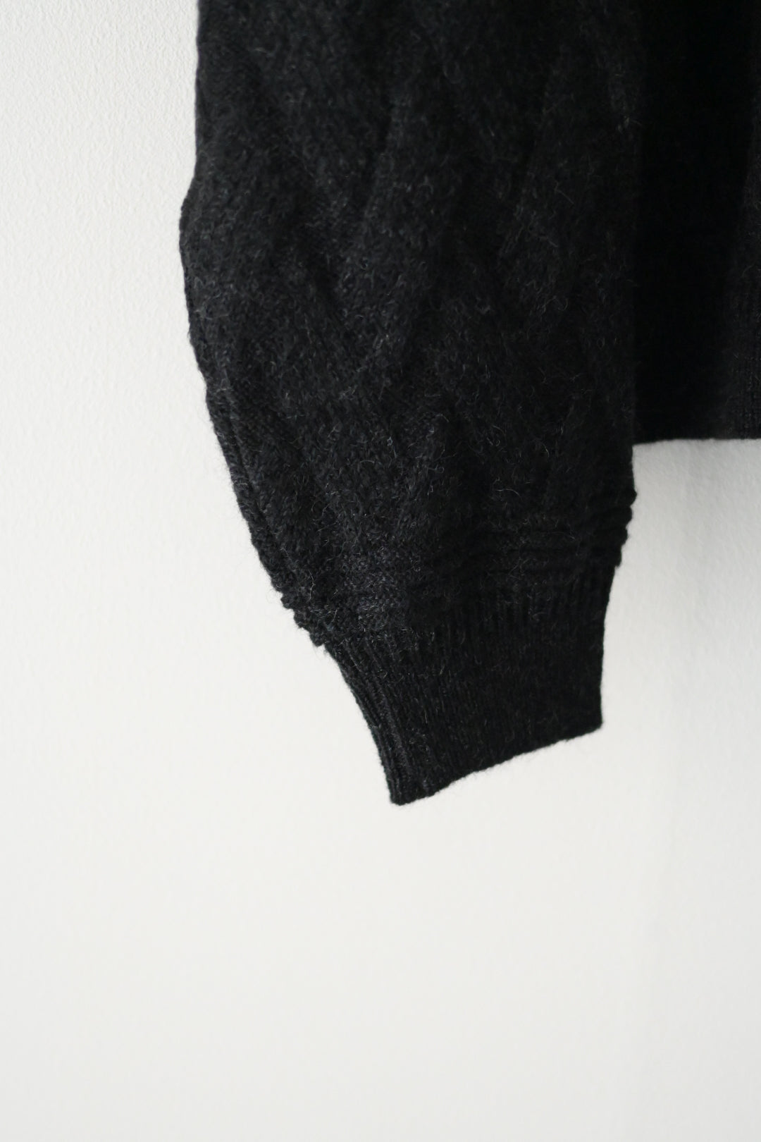 YASHIKI - Ochiba mohair Cardigan [BLACK]