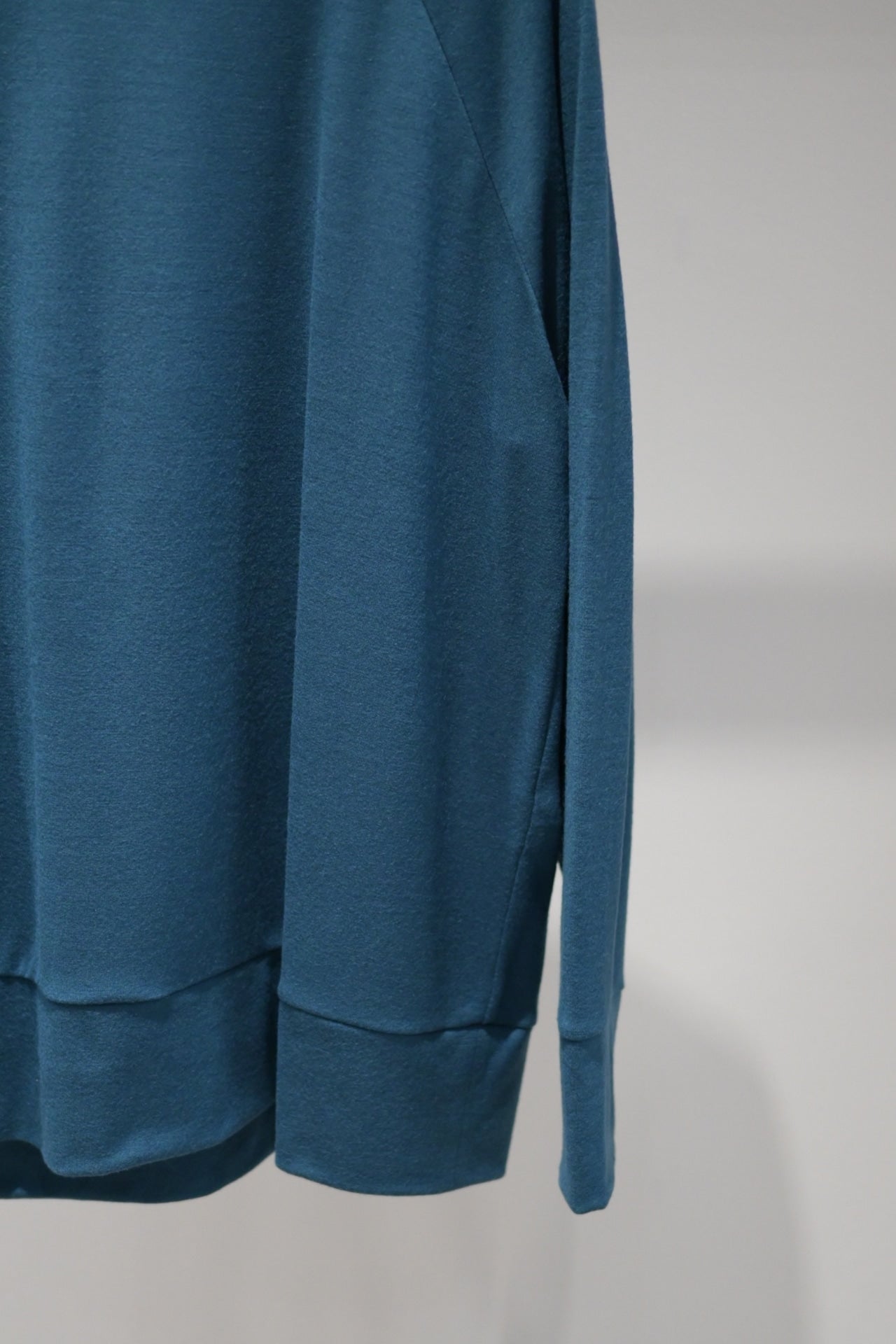 VUm - basic long knit [LIGHT BLUE]