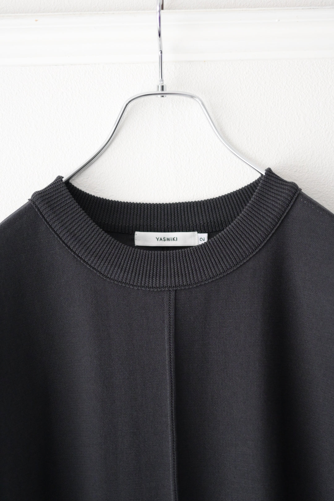 YASHIKI (ヤシキ) - Mebuki S/S Knit [CHARCOAL]