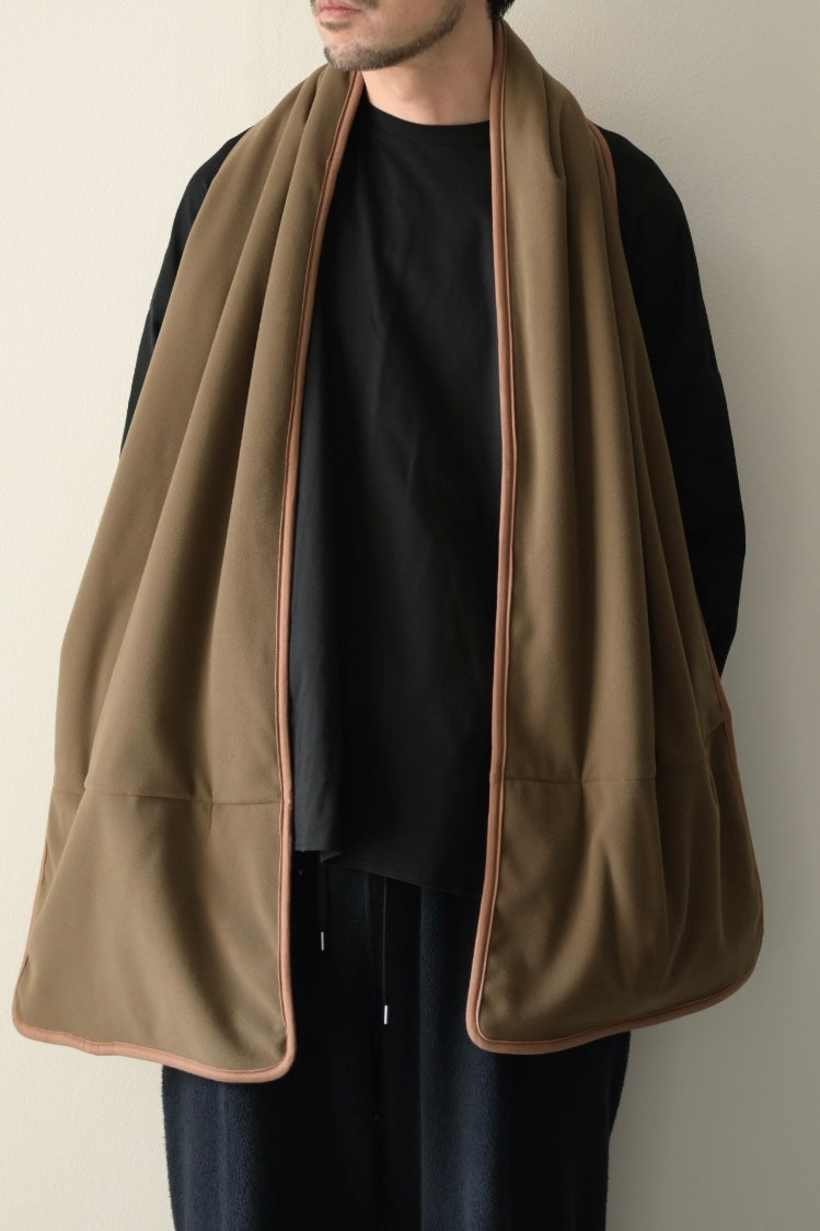 wonderland  - Fleece Scarf