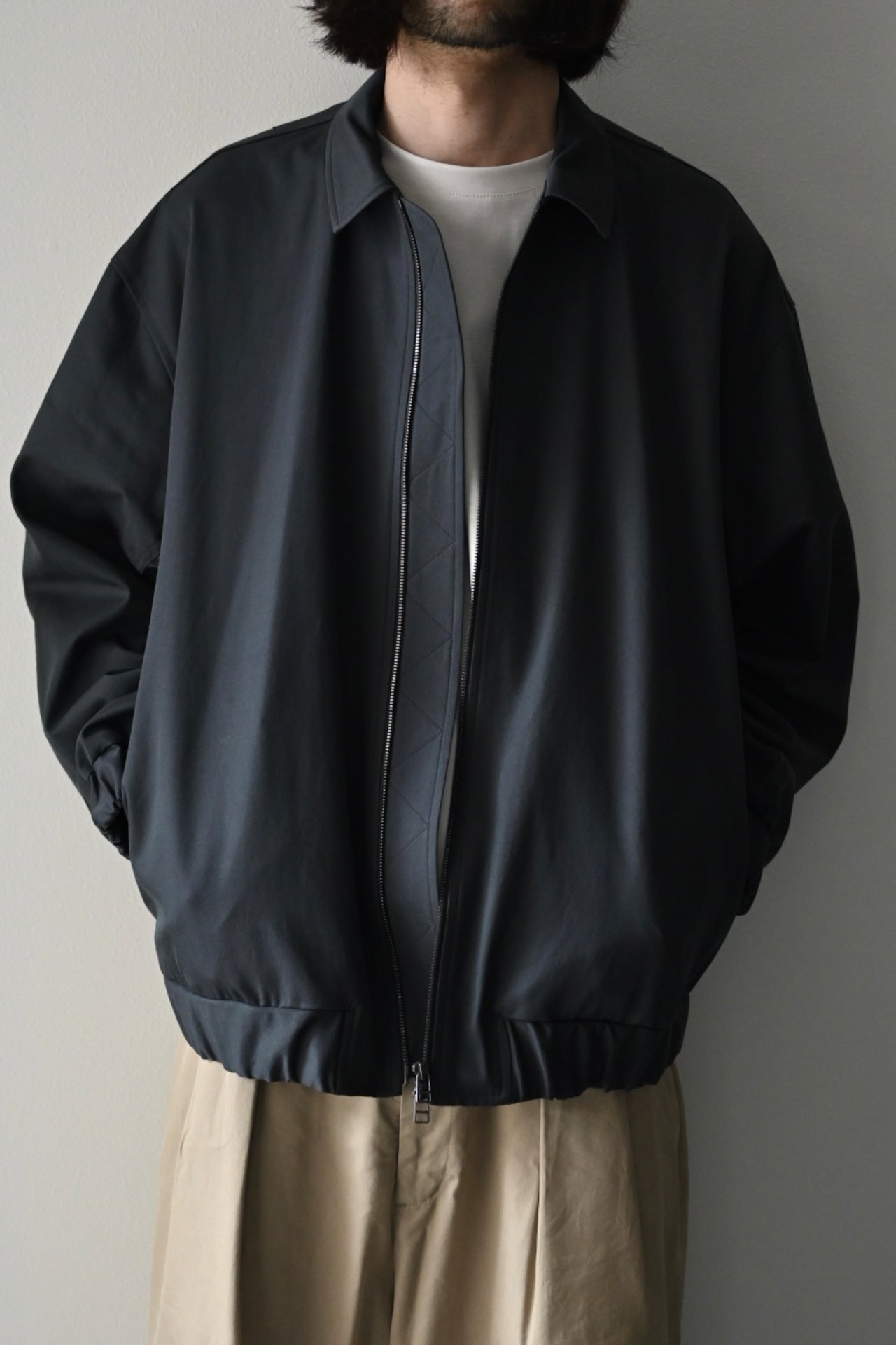 VU - short flight blouson [GRAPHITE]