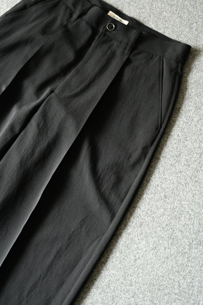 SAYATOMO - 1-Tack Baggy Slacks [BLACK]