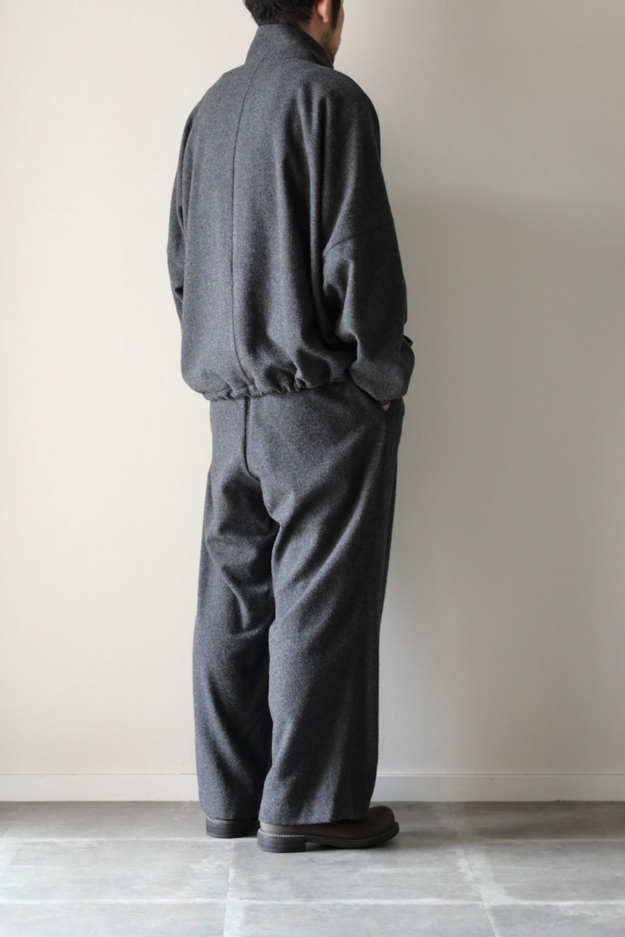 Blanc YM - CASHMERE ZIP JACKET [CHARCOAL GRAY]