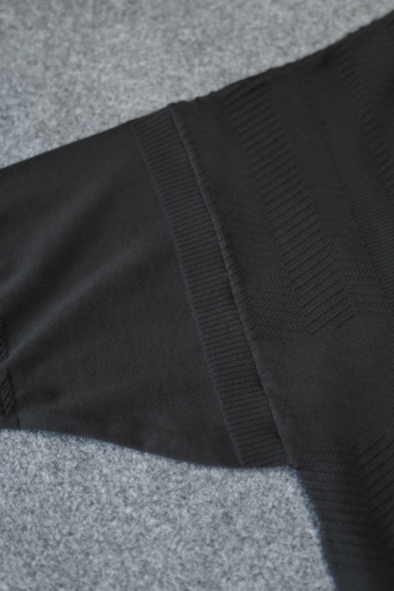 YASHIKI - Sogon Knit [CHARCOAL]