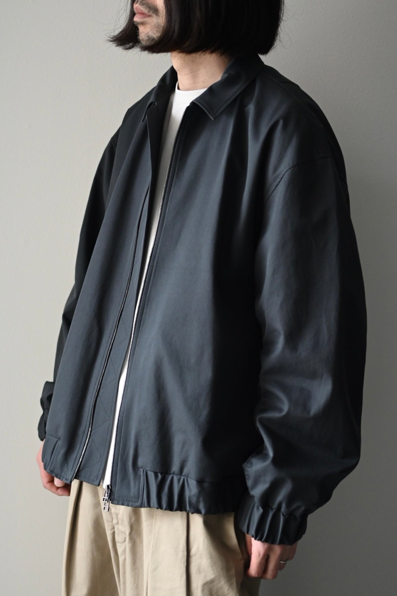 VU - short flight blouson [GRAPHITE]