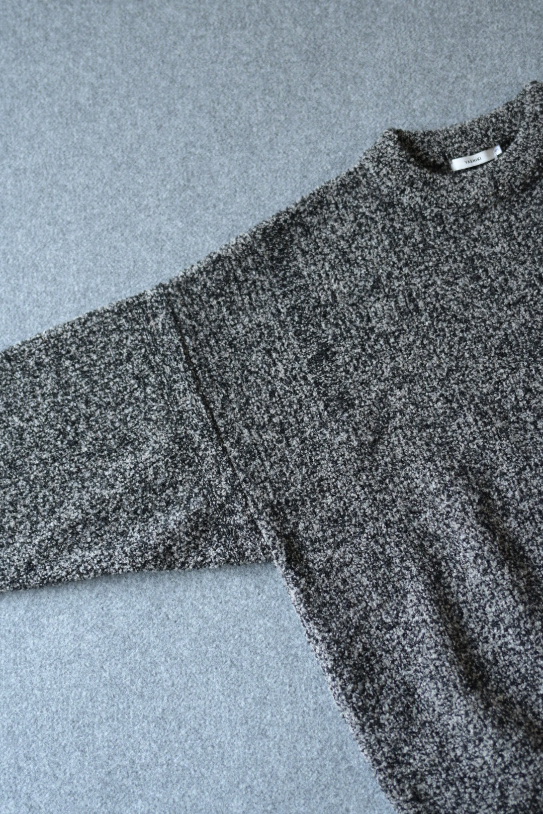 YASHIKI - Shusetsu Boucle Knit [MIX-GRAY]