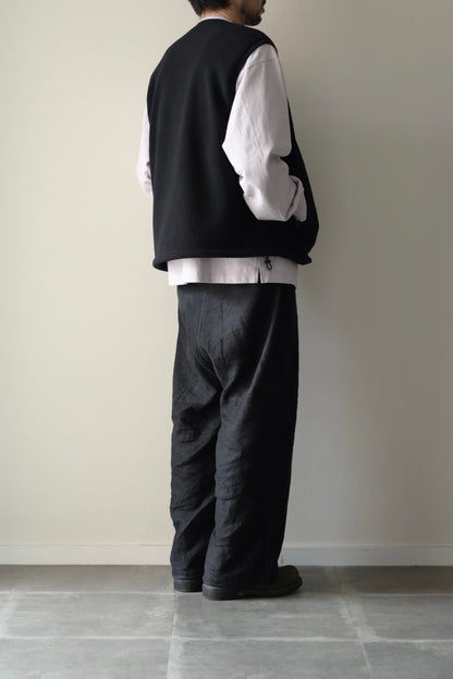 wonderland - Store Vest [BLACK]