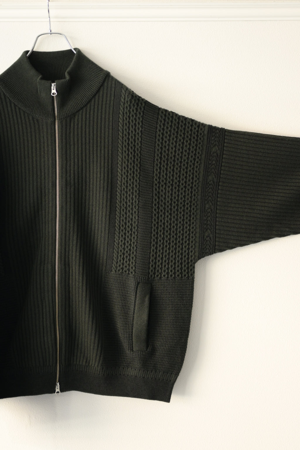 YASHIKI - Akiiro Drivers Knit [DARK-OLIVE]