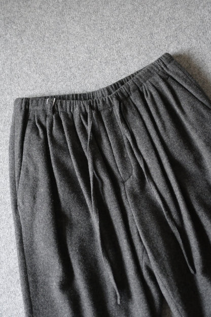 Blanc YM - CASHMERE WIDE PANTS [CHARCOAL GRAY]