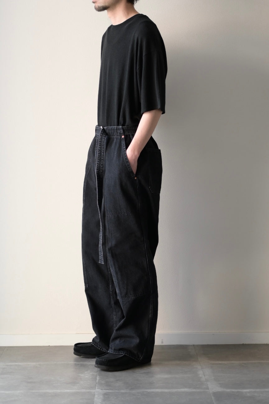phebus  - SULFUR DYE DENIM BELTED PANTS [BLACK]
