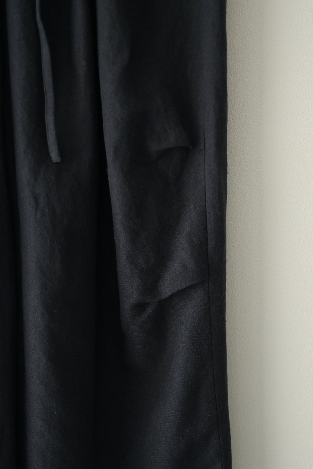 Blanc YM - Linen Silk Wide Knee Tuck Pants