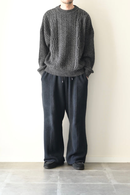 YASHIKI - Sekkei mohair Knit [BLACK]