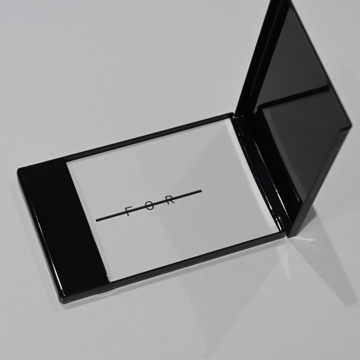 FOR (フォー) - BLACK MAGNESIUM