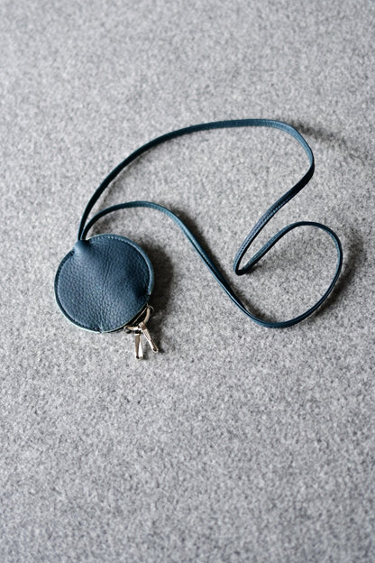 VU - neck key holder