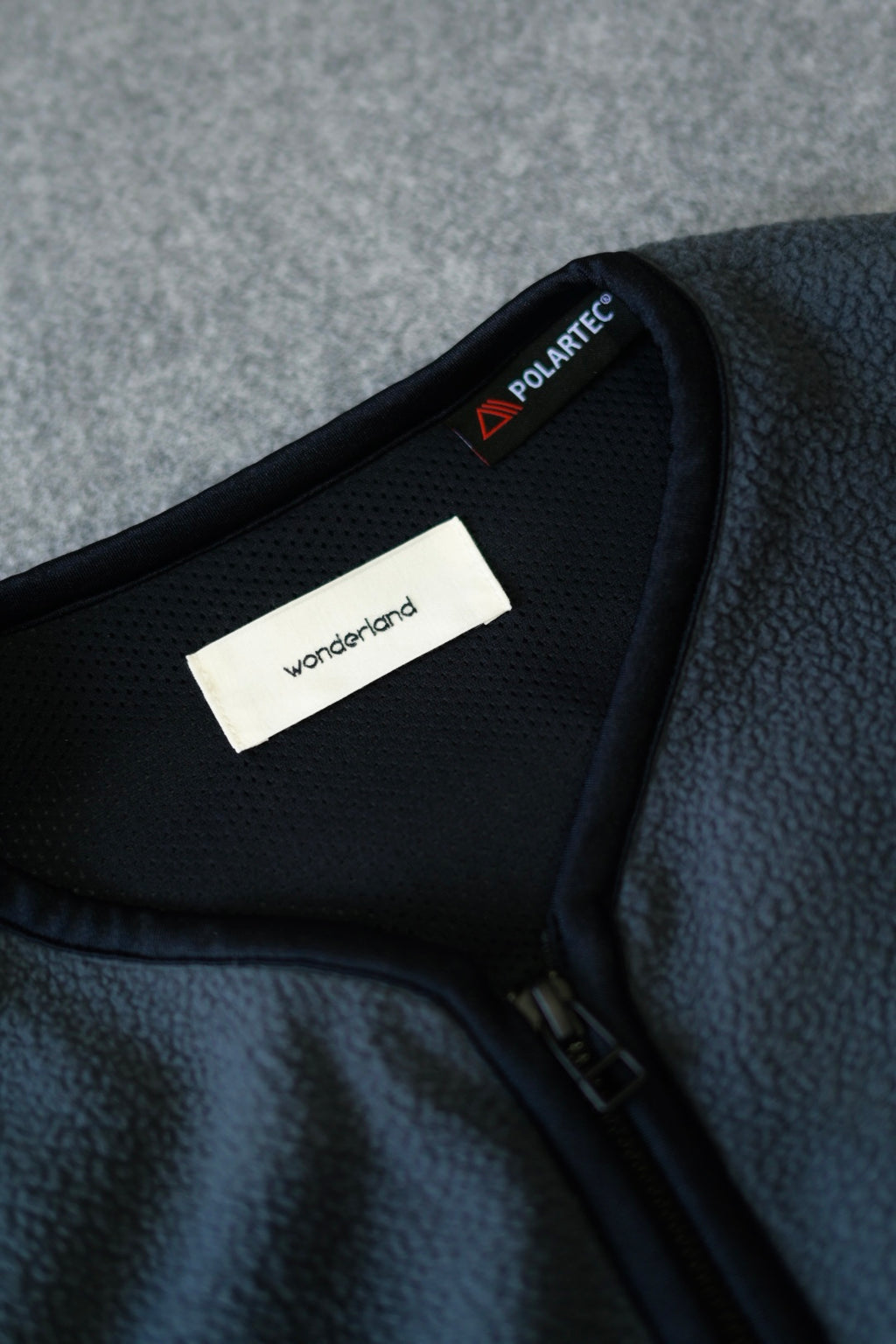 wonderland  - Store Vest [GRAY]